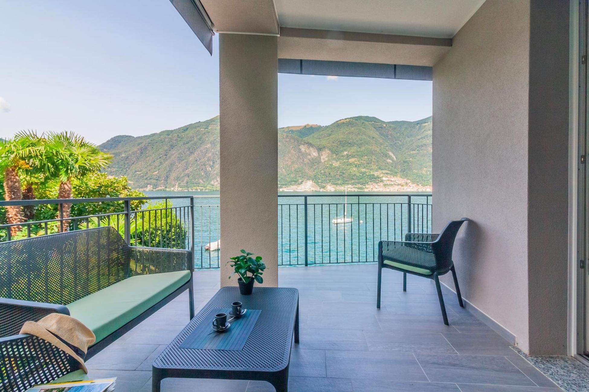 Ninfea Apartments By Wonderful Italy Lezzeno Exterior foto