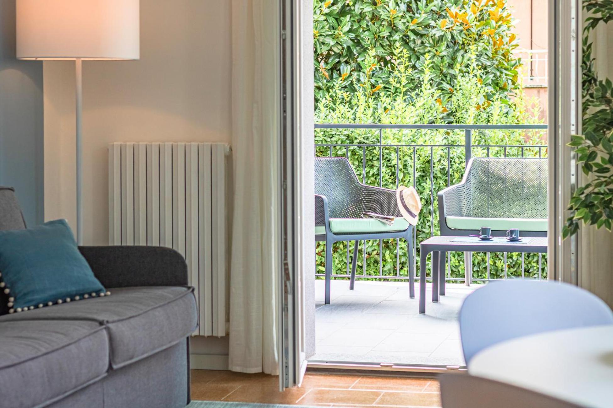 Ninfea Apartments By Wonderful Italy Lezzeno Exterior foto