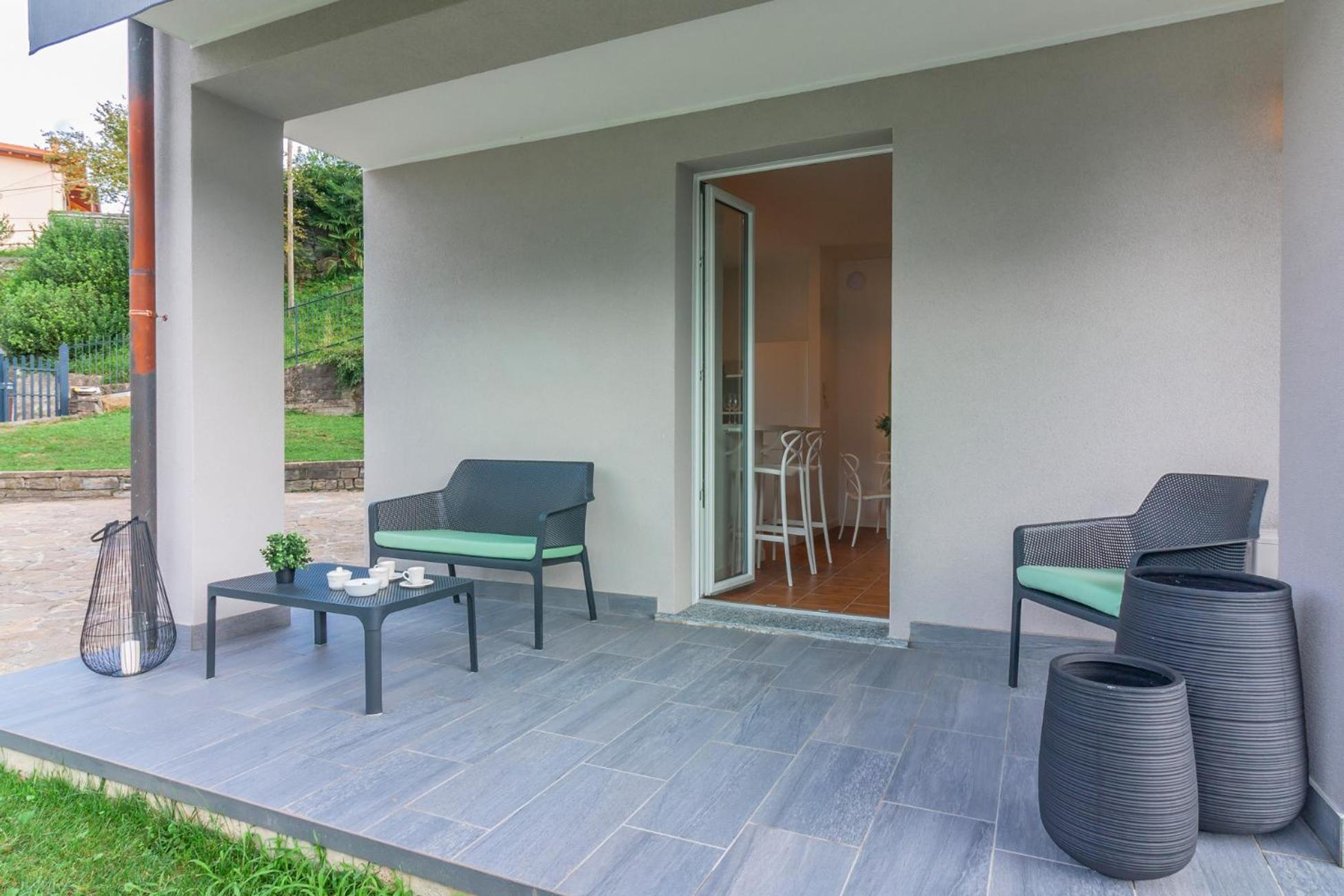 Ninfea Apartments By Wonderful Italy Lezzeno Exterior foto