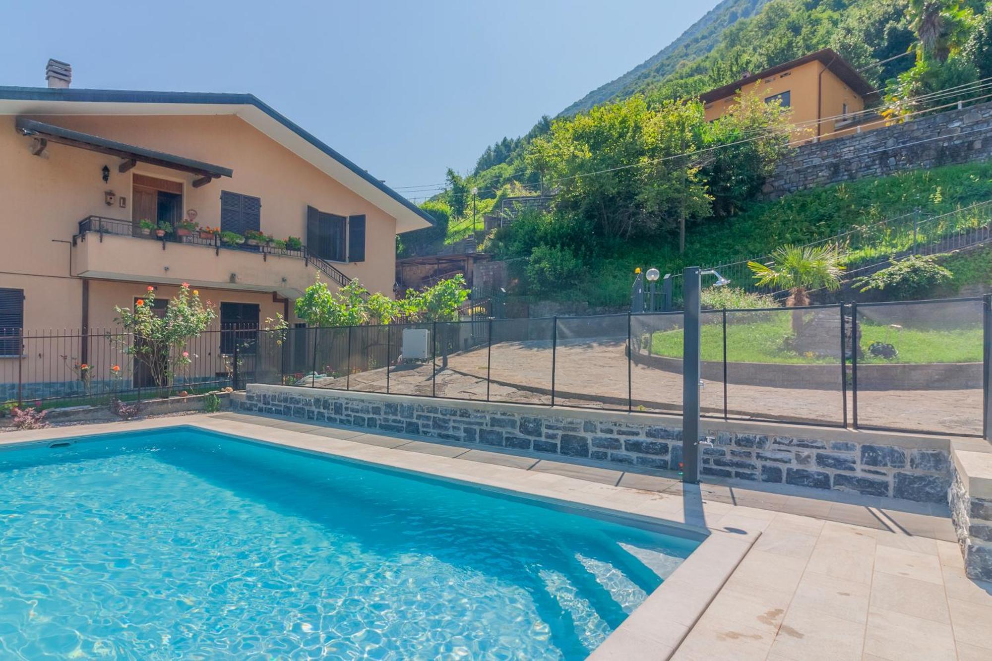 Ninfea Apartments By Wonderful Italy Lezzeno Exterior foto